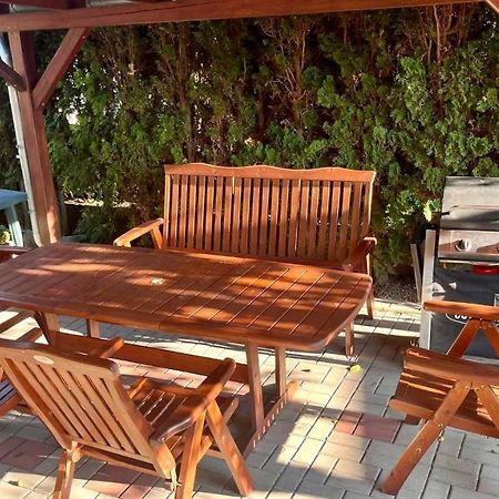 Apartman Cimca Cheb Exteriör bild